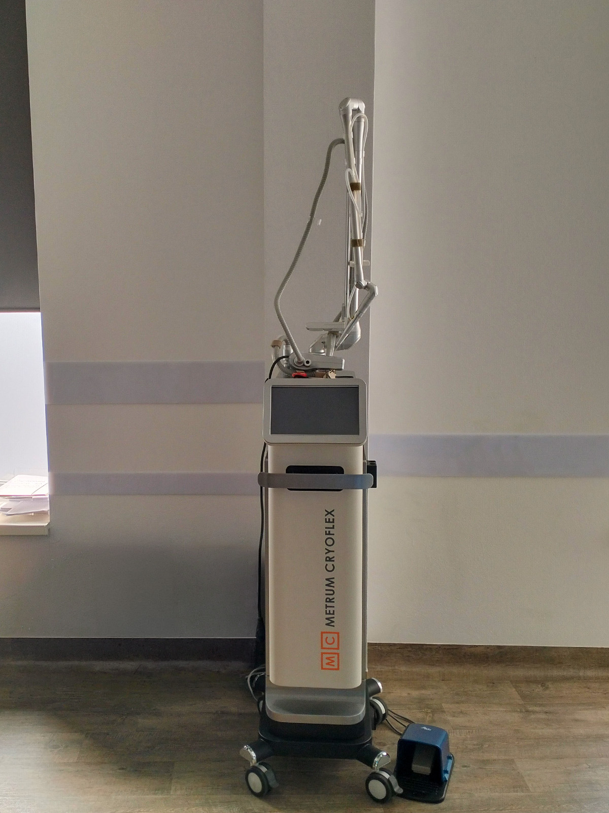 Laser wykorzystywany podczas zabiegów w Gerlach Clinic